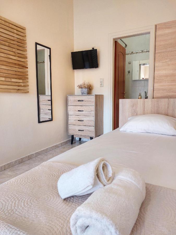 Villa Balcony, Cozy Villa With Amazing View Rodhiá المظهر الخارجي الصورة