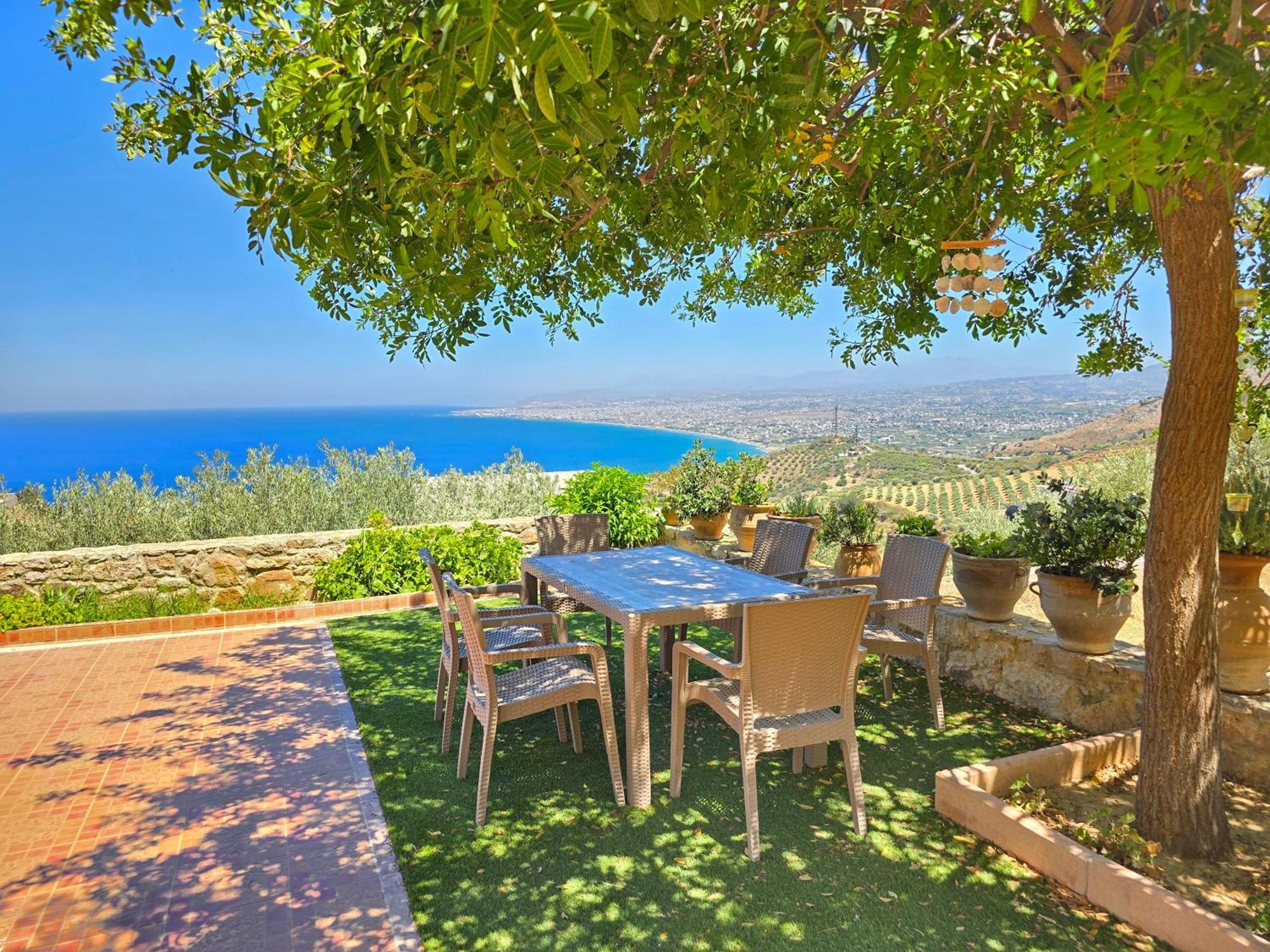 Villa Balcony, Cozy Villa With Amazing View Rodhiá المظهر الخارجي الصورة